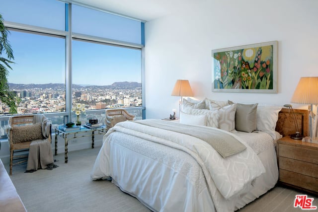 900 W Olympic Boulevard 40F, Los Angeles, CA 90015 — photo 8 of 11