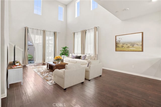 521 N Santa Paula, Santa Paula, CA 93060 — photo 7 of 48
