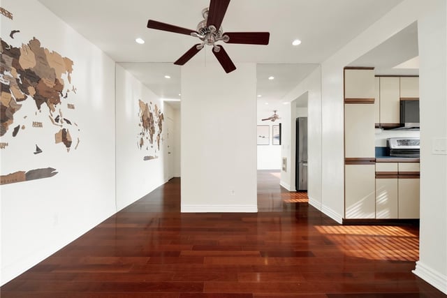 5000 S Centinela 337, Los Angeles, CA 90066 — photo 3 of 20