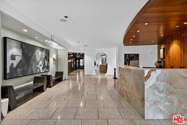 10777 Wilshire Boulevard 208, Los Angeles, CA 90024 — photo 32 of 44