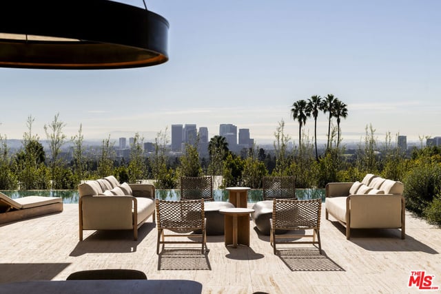 1210 Laurel Way, Beverly Hills, CA 90210 — photo 35 of 53
