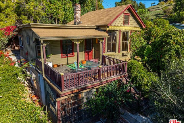 281 E AVENUE 33, Los Angeles, CA 90031 — photo 2 of 44