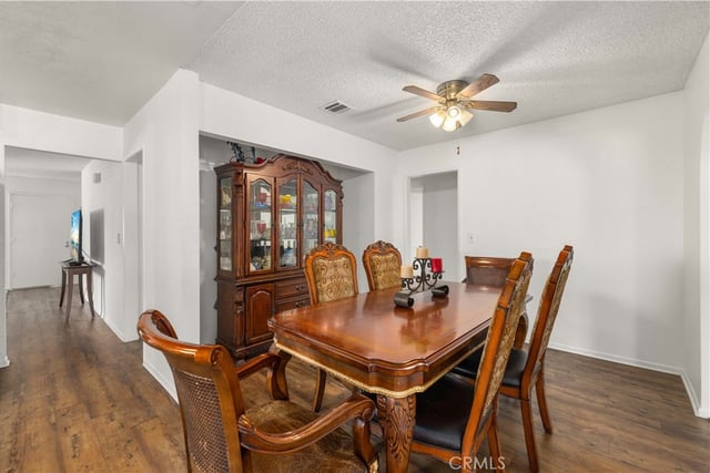 38511 Carolside, Palmdale, CA 93550 — photo 10 of 29