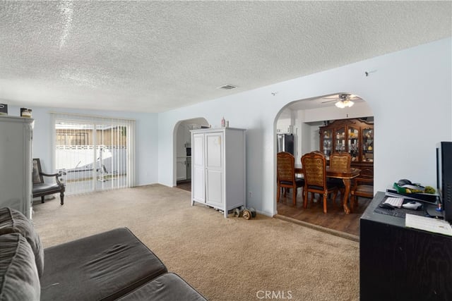 38511 Carolside, Palmdale, CA 93550 — photo 16 of 29
