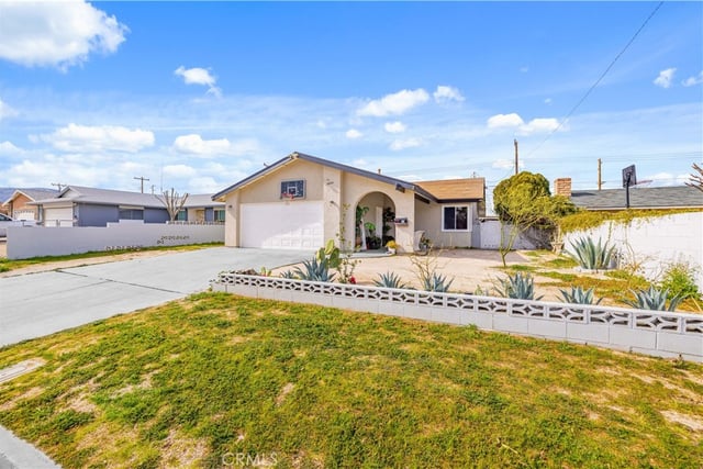 38511 Carolside, Palmdale, CA 93550 — photo 26 of 29