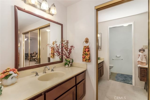 26856 Oak Branch Circle, Newhall, CA 91321 — photo 15 of 37