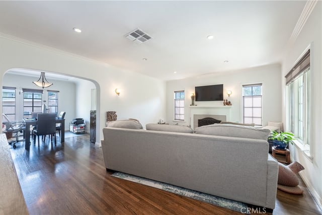4182 Greenbush, Sherman Oaks, CA 91423 — photo 5 of 27