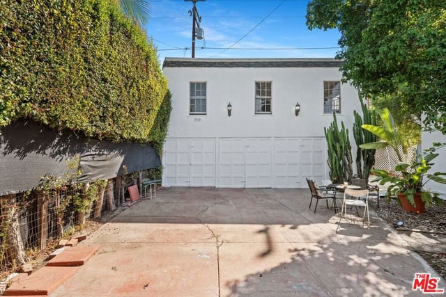 934 N La Jolla Avenue, West Hollywood, CA 90046 — photo 15 of 32