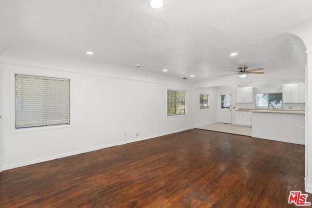 934 N La Jolla Avenue, West Hollywood, CA 90046 — photo 6 of 32