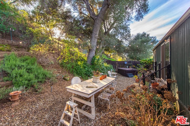 1667 Las Virgenes Canyon Road 5, Calabasas, CA 91302 — photo 10 of 36