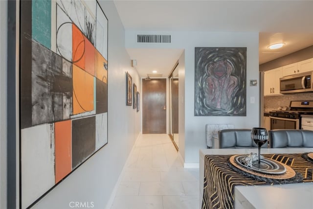 800 W 1st Street 502, Los Angeles, CA 90012 — photo 3 of 32