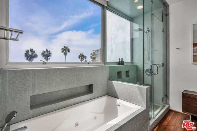 17 N Venice Boulevard, Venice, CA 90291 — photo 27 of 36