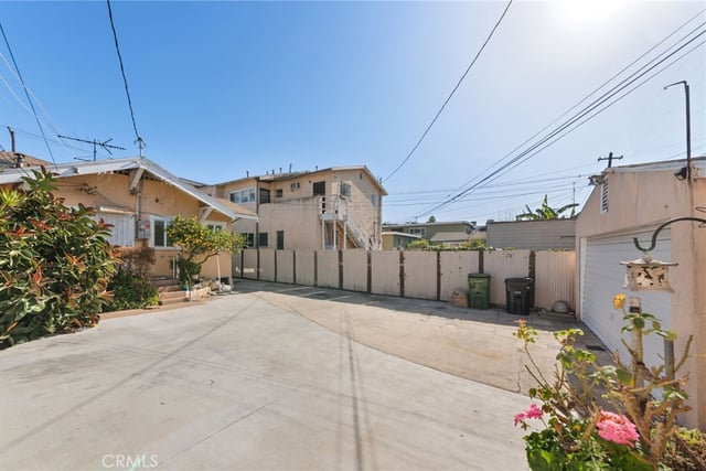 3959 Denker Avenue, Los Angeles, CA 90062 — photo 39 of 44