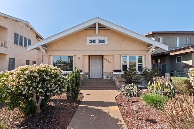 3959 Denker Avenue, Los Angeles, CA 90062 — photo 4 of 44