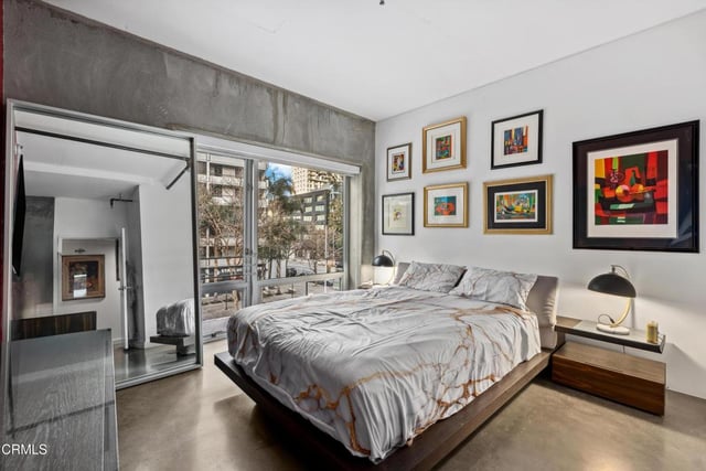 645 W 9th Street 200, Los Angeles, CA 90015 — photo 11 of 27