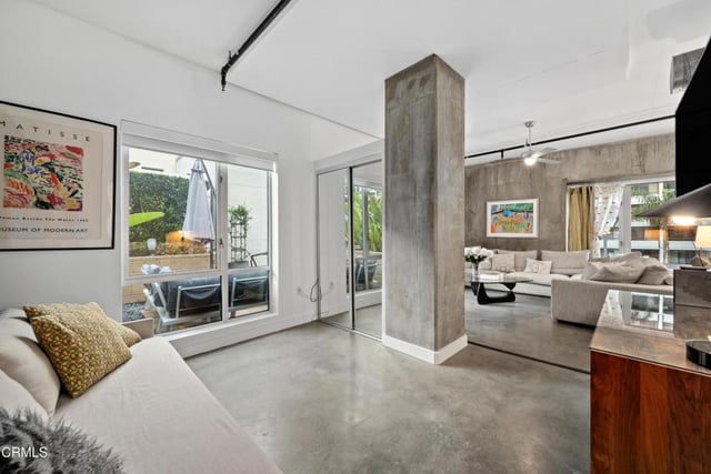 645 W 9th Street 200, Los Angeles, CA 90015 — photo 9 of 27