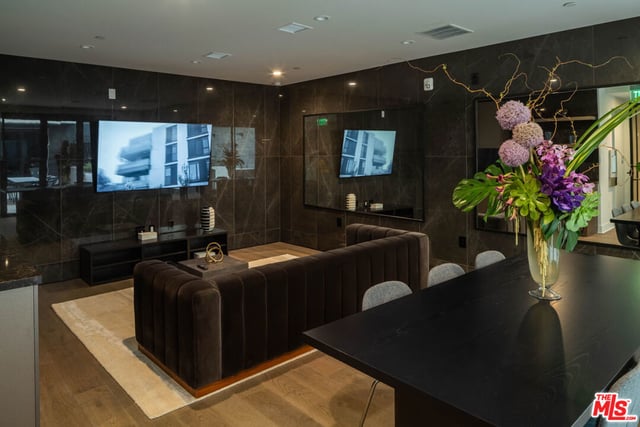 411 S Hamel Road 106, Los Angeles, CA 90048 — photo 16 of 17