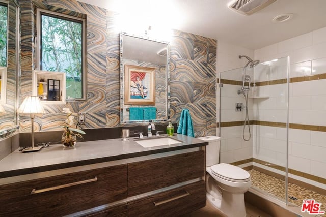 6732 W HEPBURN Way, Los Angeles, CA 90038 — photo 17 of 30