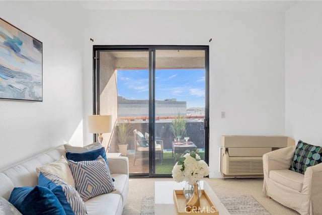 222 S Central 432, Los Angeles, CA 90012 — photo 2 of 32