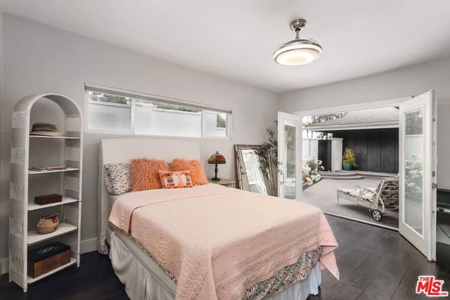3200 Wrightwood Drive, Studio City, CA 91604 — photo 25 of 40