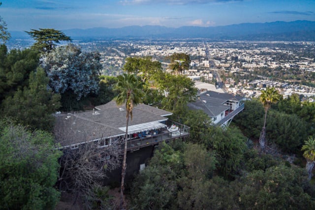 3200 Wrightwood Drive, Studio City, CA 91604 — photo 36 of 40