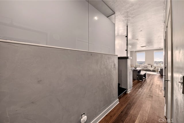 3810 Wilshire Boulevard 909, Los Angeles, CA 90010 — photo 10 of 39