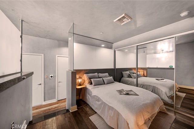 3810 Wilshire Boulevard 909, Los Angeles, CA 90010 — photo 17 of 39