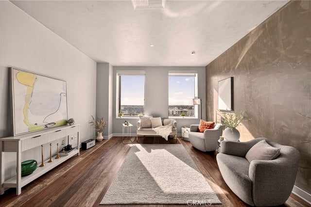 3810 Wilshire Boulevard 909, Los Angeles, CA 90010 — photo 3 of 39