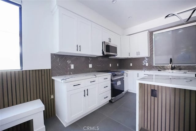 8034 ,036,038 Fair Avenue, Sun Valley, CA 91352 — photo 16 of 69