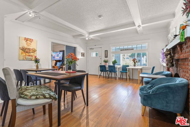 1807 N Van Ness Avenue, Los Angeles, CA 90028 — photo 10 of 42