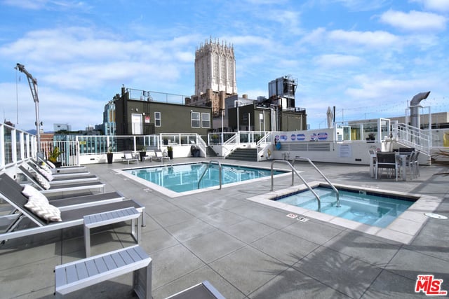 939 S Broadway 1006, Los Angeles, CA 90015 — photo 10 of 21