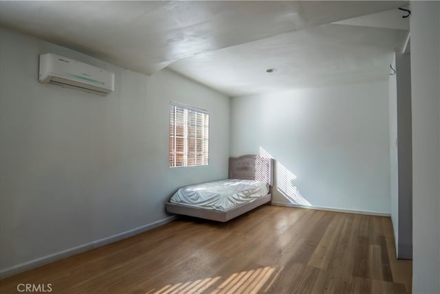 14841 Archwood, Van Nuys, CA 91405 — photo 11 of 14