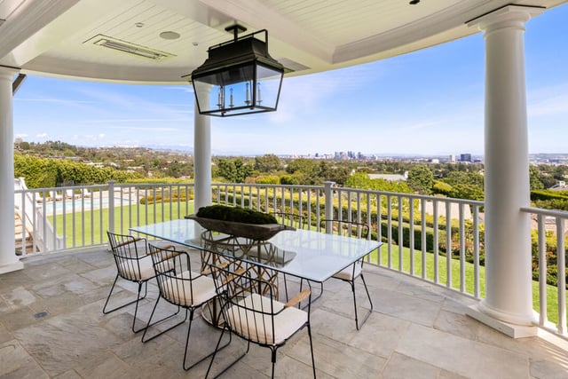 1676 Alta Mura Road, Pacific Palisades, CA 90272 — photo 45 of 47