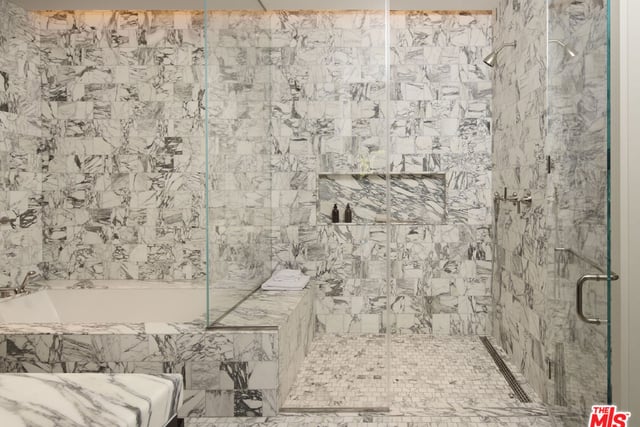 8420 W Sunset Boulevard 505, West Hollywood, CA 90069 — photo 11 of 27