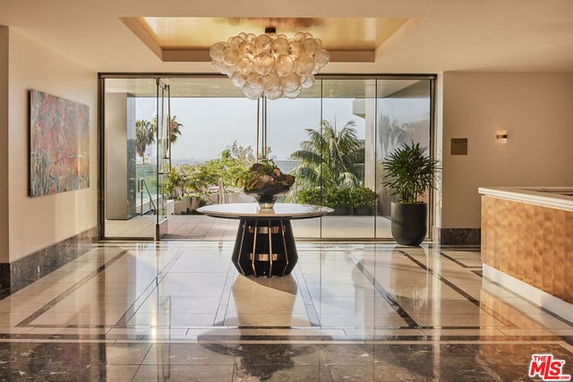 8420 W Sunset Boulevard 505, West Hollywood, CA 90069 — photo 17 of 27