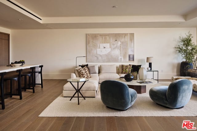 8420 W Sunset Boulevard 505, West Hollywood, CA 90069 — photo 4 of 27