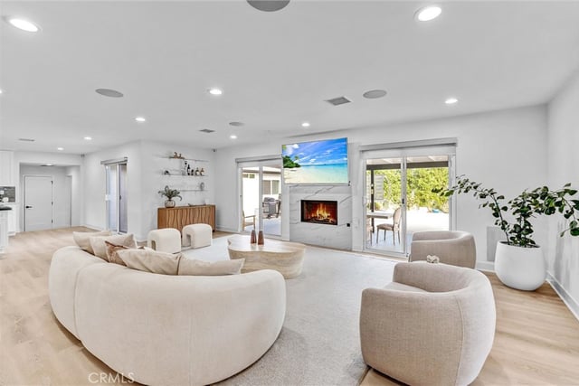 23245 Gonzales Drive, Woodland Hills, CA 91367 — photo 10 of 46