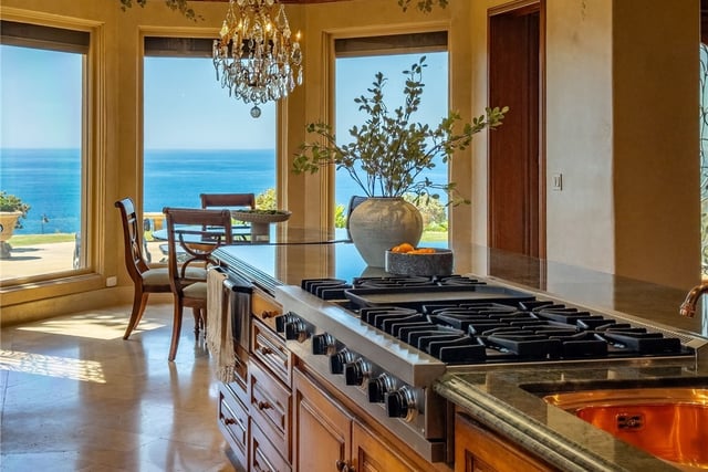 71 Marguerite, Rancho Palos Verdes, CA 90275 — photo 18 of 50