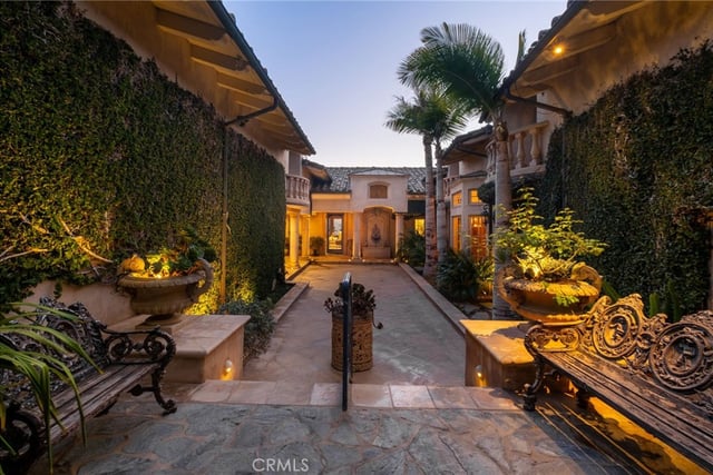 71 Marguerite, Rancho Palos Verdes, CA 90275 — photo 3 of 50