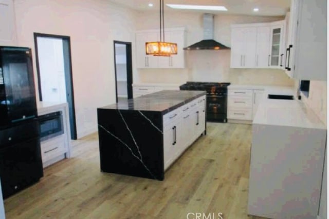 13877 Astoria, Sylmar, CA 91342 — photo 3 of 8