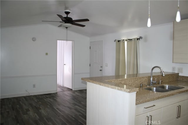 16950 Gramercy Place 81A, Gardena, CA 90247 — photo 19 of 27