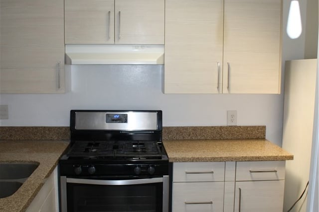 16950 Gramercy Place 81A, Gardena, CA 90247 — photo 21 of 27