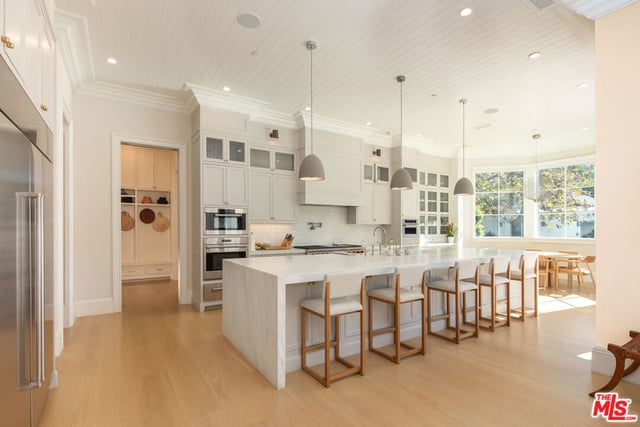 1580 Sorrento Drive, Pacific Palisades, CA 90272 — photo 10 of 24
