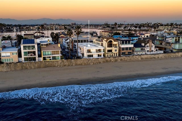 10 66th Place, Long Beach, CA 90803 — photo 2 of 30