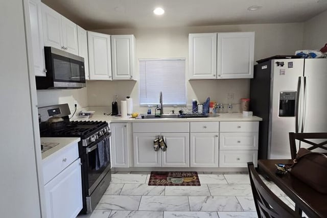 1612 W 55th Street, Los Angeles, CA 90062 — photo 5 of 14