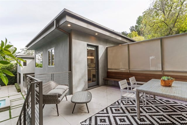 15641 Meadowgate, Encino, CA 91436 — photo 19 of 47