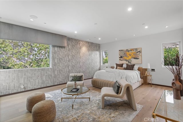 15641 Meadowgate, Encino, CA 91436 — photo 2 of 47
