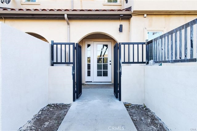 5518 E Los Angeles Avenue 1, Simi Valley, CA 93063 — photo 2 of 48