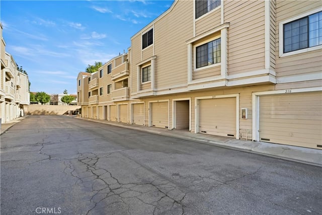 4900 N Grand Avenue 215, Covina, CA 91724 — photo 23 of 30