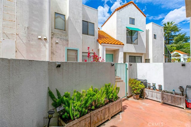 1340 Glenwood Road 4, Glendale, CA 91201 — photo 12 of 49